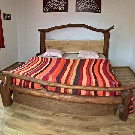 Bike Bistro A Penzion U Vsech Andelu Nove Mesto pod Smrkem Bagian luar foto
